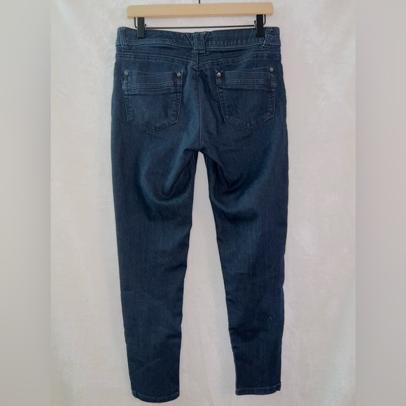 Democracy “Ab” Technology Dark Wash Denim Mid Rise Elastic Waistband Skinny Jean - Picture 6 of 6
